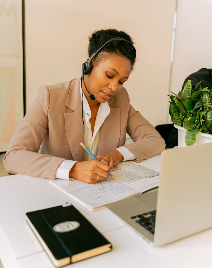 Virtual consultation for business cloud services